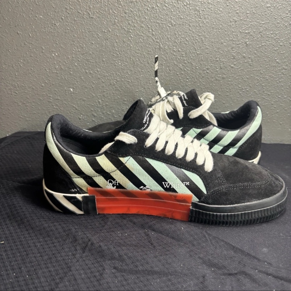 Size 11 - Off-White Vulc Sneaker Low Black Green - Picture 7 of 15